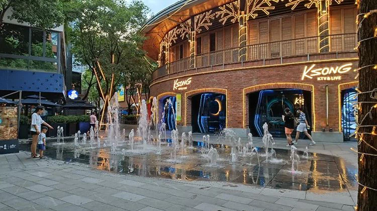 Wuhan Tiandi gosbrunnurinn